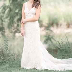Galina Signature Wedding Gown